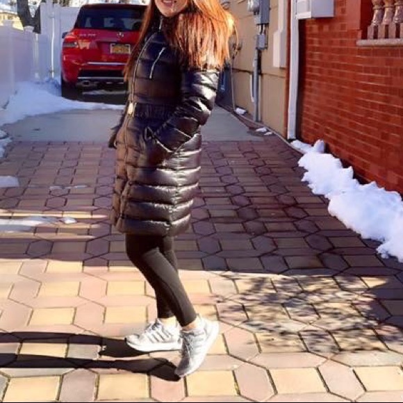 Genuine coyote trim belted puffer - Picture 4 of 8